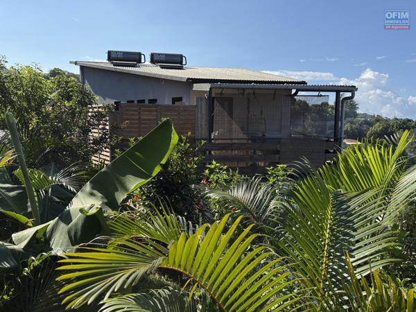 Bel appartement T3 en RDC avec magnifique vue mer et montagne proche centre ville