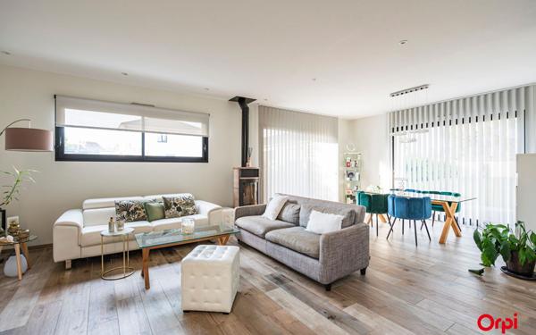 Maison à vendre    6 pièces • 175 m2 Muizon