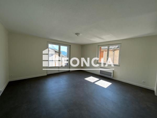Location Appartement 4 pièces 109.7 m² - 773 GRANDE RUE Le Touvet 38660