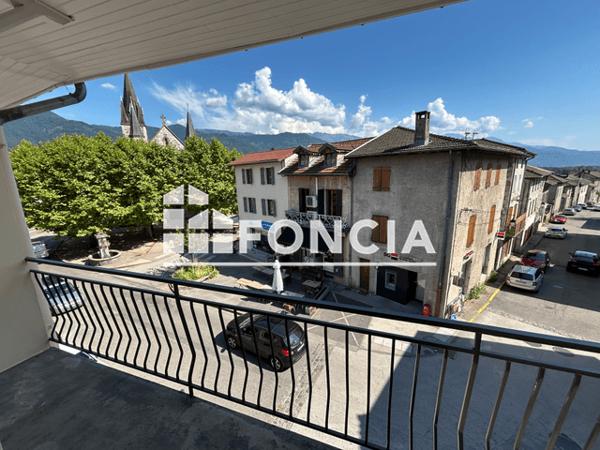 Location Appartement 4 pièces 109.7 m² - 773 GRANDE RUE Le Touvet 38660