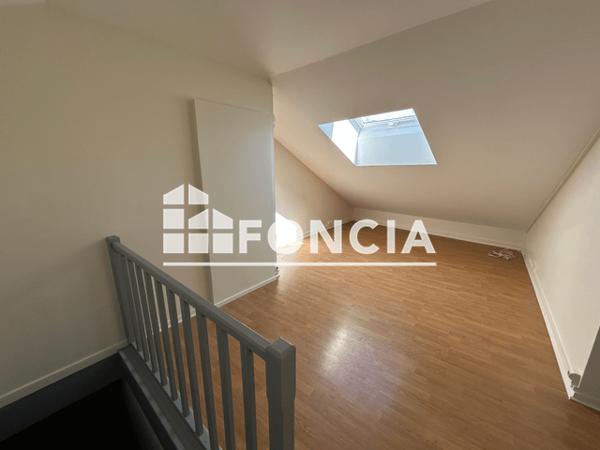 Location Appartement 4 pièces 109.7 m² - 773 GRANDE RUE Le Touvet 38660