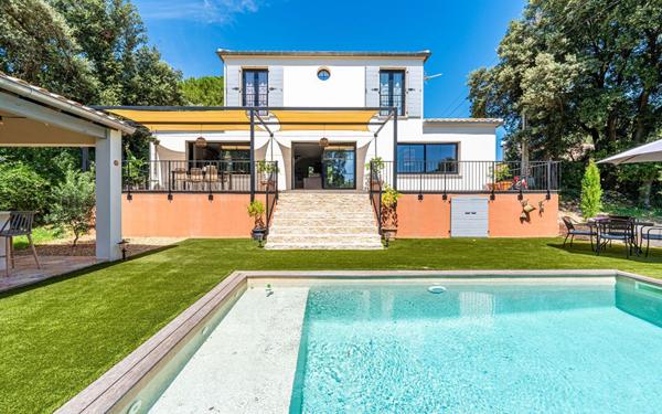 Maison à vendre    5 pièces • 200 m2 Sommières