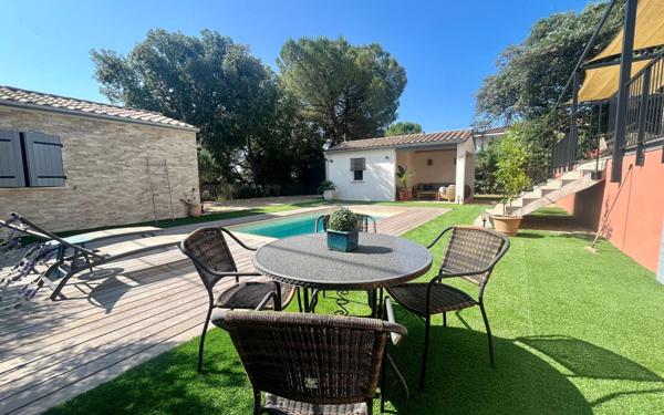 Maison à vendre    5 pièces • 200 m2 Sommières