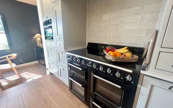 Maison à vendre    5 pièces • 200 m2 Sommières