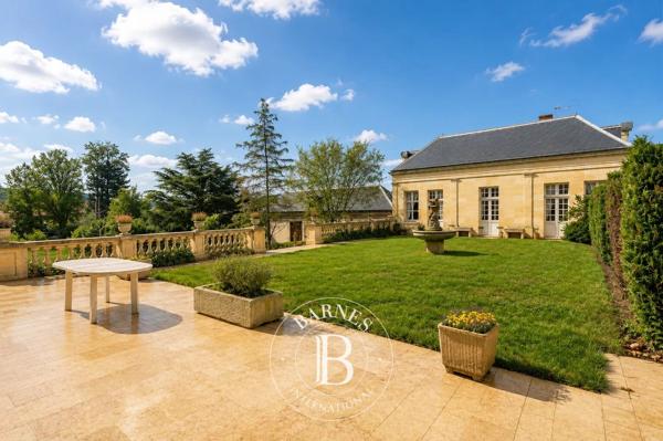 Compiègne, Maison 7 Chambres -  251 m² à vendre