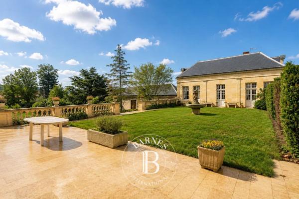 Compiègne, Maison 7 Chambres -  251 m² à vendre