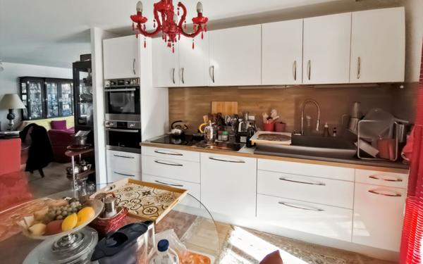 Maison à vendre    4 pièces •  Toulouse