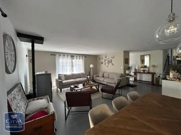 Maison à louer 4 pièces 113.33m²