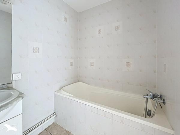 Appartement 192 240 € Bezons 2 p 50 m² DPE E