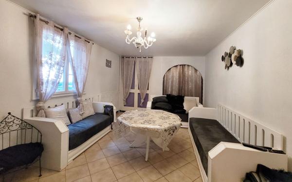 Appartement à vendre    5 pièces • 88,70 m2 Manosque