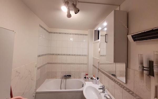 Appartement à vendre    5 pièces • 88,70 m2 Manosque