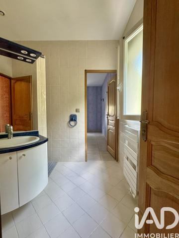 Maison à vendre 6 pièces 226 m² Ambarès-et-Lagrave