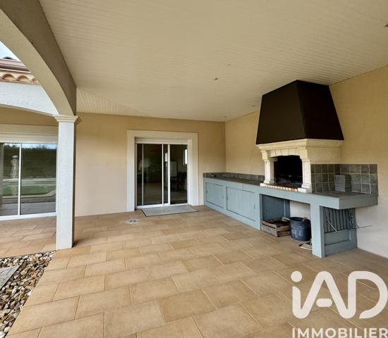 Maison à vendre 6 pièces 226 m² Ambarès-et-Lagrave