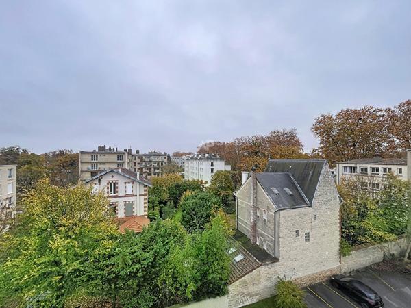 Appartement 1 pièce(s) 27.21m² €179 500 ** - Référence 162046