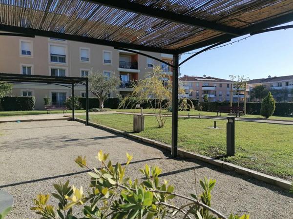 Cavaillon - Appartement en résidence gérée -2 pièces 45 m² -147 350 Euros -