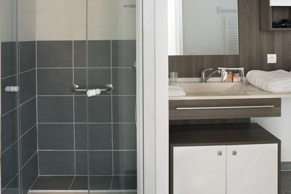 Cavaillon - Appartement en résidence gérée -2 pièces 45 m² -147 350 Euros -