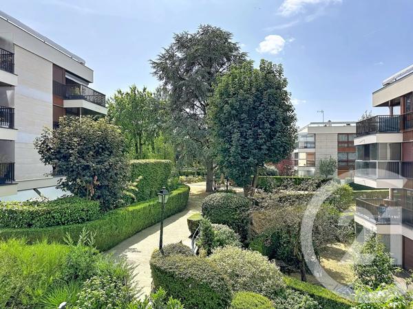 Appartement F4 à vendre  4 pièces - 93,88 m 2   LE CHESNAY  - 78