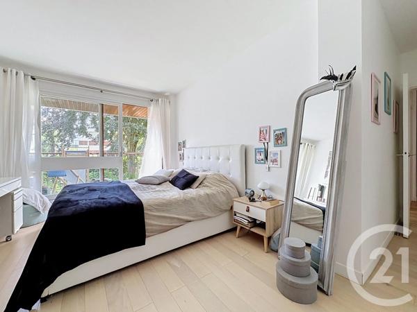 Appartement F4 à vendre  4 pièces - 93,88 m 2   LE CHESNAY  - 78