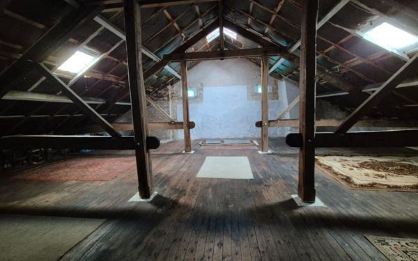 Maison à vendre    6 pièces •  Cocumont