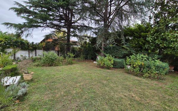 Maison à vendre    6 pièces •  Cocumont