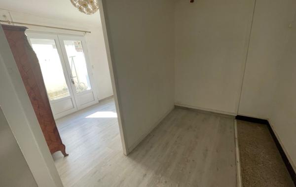 Vente Appartement P2 En rdc Rive Droite à rafraîchir Le grau-du-roi   