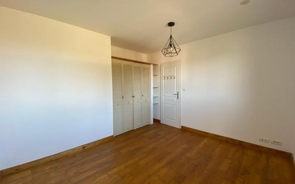 Maison à louer    5 pièces •  Villemur-sur-Tarn