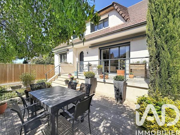 Maison à vendre 7 pièces 174 m² Ballainvilliers