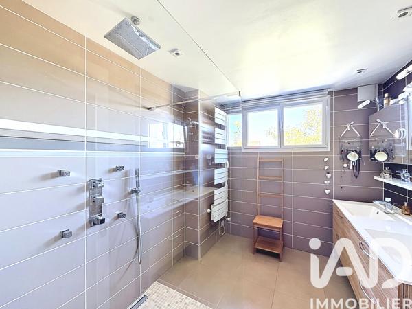Maison à vendre 7 pièces 174 m² Ballainvilliers