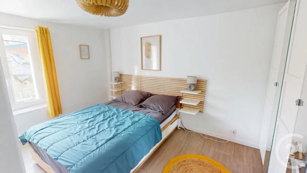 Appartement Duplex à vendre  2 pièces - 42,14 m 2   FONTAINEBLEAU  - 77