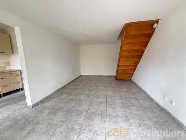 Vente
                Maison36 m² - 2 Pièces -
                    SAINT AMAND MONTROND (18200)