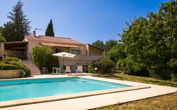 Maison à vendre    5 pièces • 165,50 m2 Forcalquier
