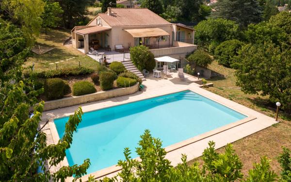 Maison à vendre    5 pièces • 165,50 m2 Forcalquier