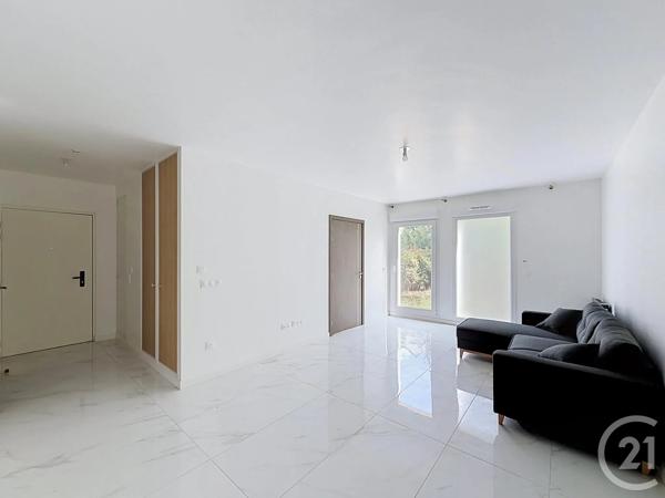 Appartement F2 à vendre  2 pièces - 48,16 m 2   STE GENEVIEVE DES BOIS  - 91