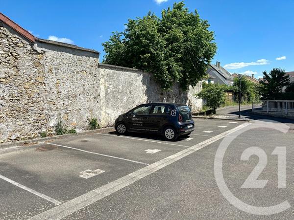 Parking à vendre  12,17 m 2   VILLEJUST  - 91