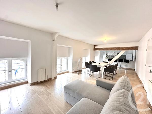Immeuble à vendre  274 m 2   ANGERVILLE  - 91