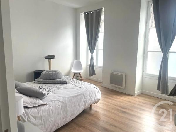 Immeuble à vendre  274 m 2   ANGERVILLE  - 91