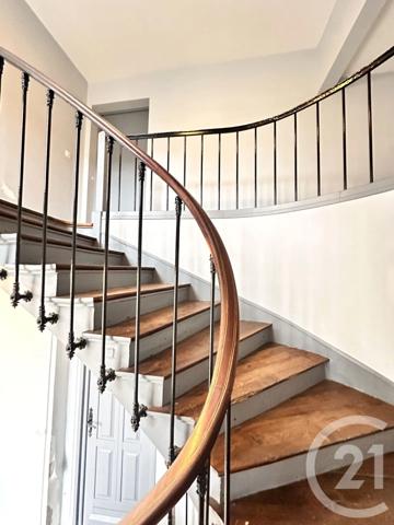 Immeuble à vendre  274 m 2   ANGERVILLE  - 91