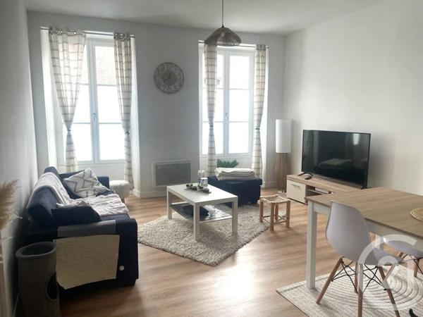 Immeuble à vendre  274 m 2   ANGERVILLE  - 91