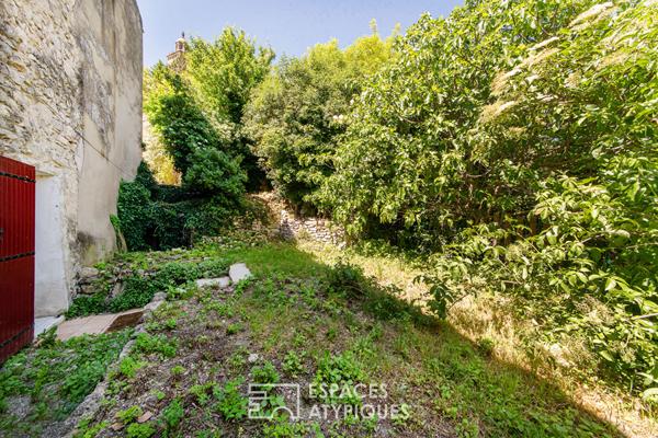 Maison de village en pierre – jardin privatif et toit-terrasse