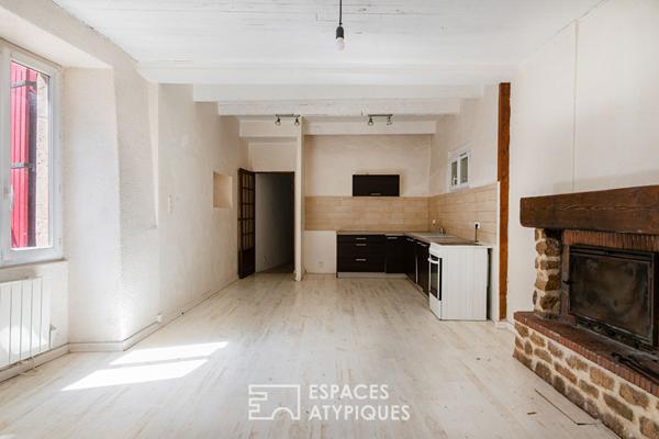 Maison de village en pierre – jardin privatif et toit-terrasse