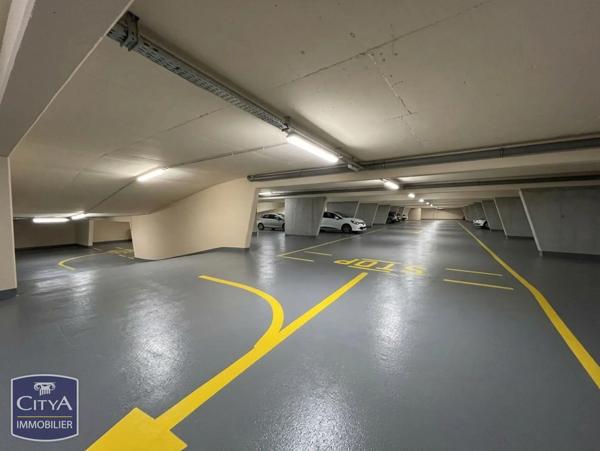 Parking à vendre 13m² Paris 15e Arrondissement (75015)