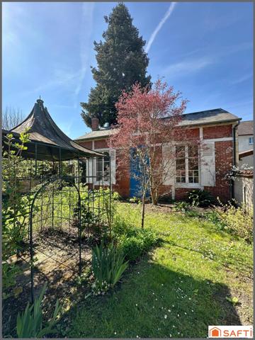 Maison centre ville de 247m2 avec jardin clos et arboré !