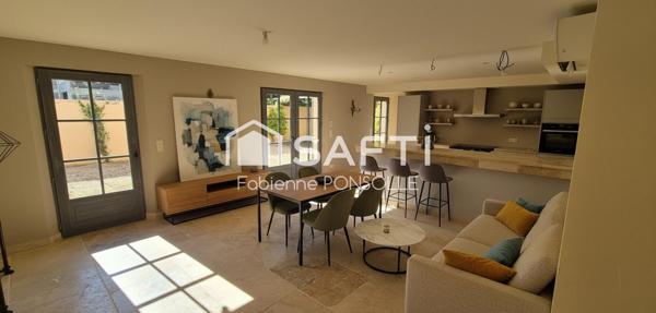 MAS À VENDRE Charme Provençal •  Centre Historique à 3 min