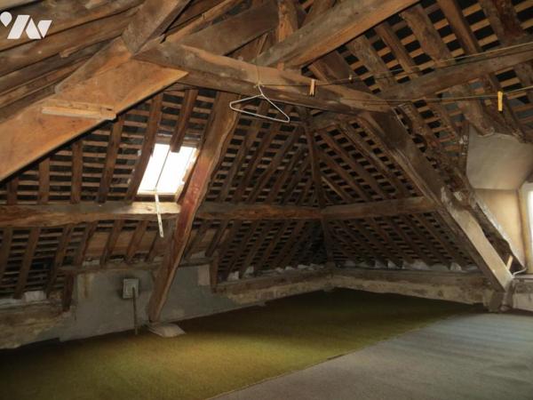 EXCLUSIVITE - SAINT-SEVER CALVADOS - MAISON DE VILLE AVEC CACHET 