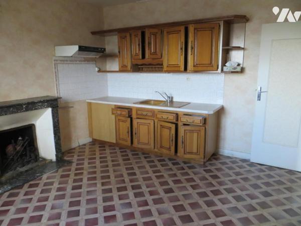 EXCLUSIVITE - SAINT-SEVER CALVADOS - MAISON DE VILLE AVEC CACHET 