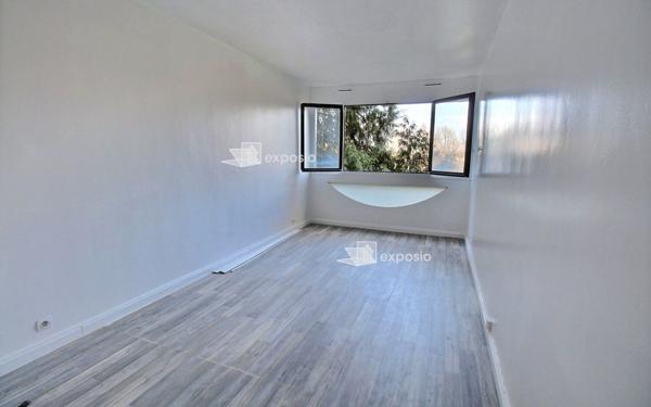 Appartement à vendre    1 pièce • 22,83 m2 Grigny