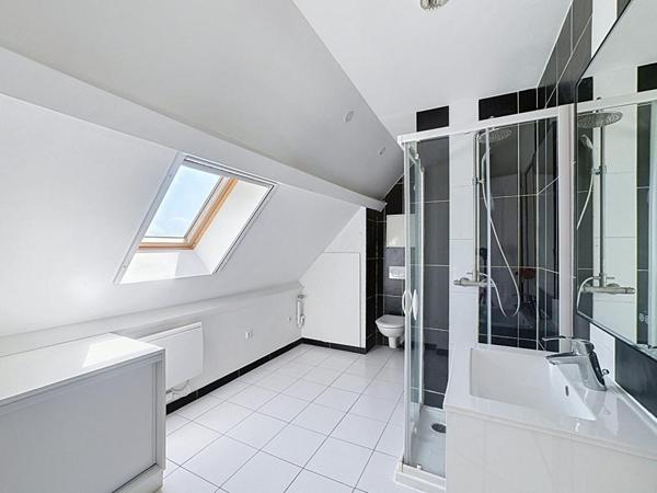 Duplex récent de standing  Climatisation Deux balcons  petite copropriété Faibles charges