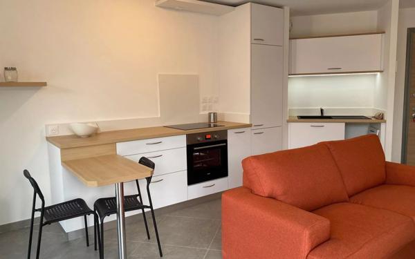 Appartement à louer    2 pièces • 40,93 m2 Annemasse