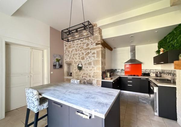 Maison 6 pièce(s) 5 chambre(s) 255.94 m²