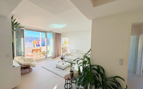 Appartement à vendre    4 pièces • 79,50 m2 Lyon 7